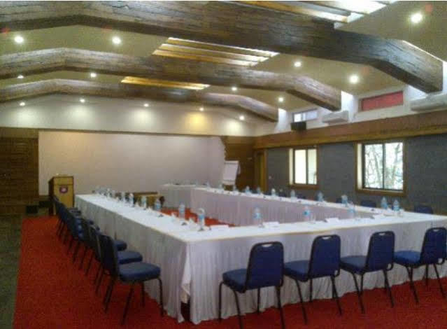 Club Mahindra Sherwood Mahābaleshwar Extérieur photo