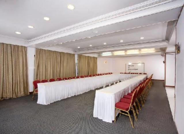 Club Mahindra Sherwood Mahābaleshwar Extérieur photo