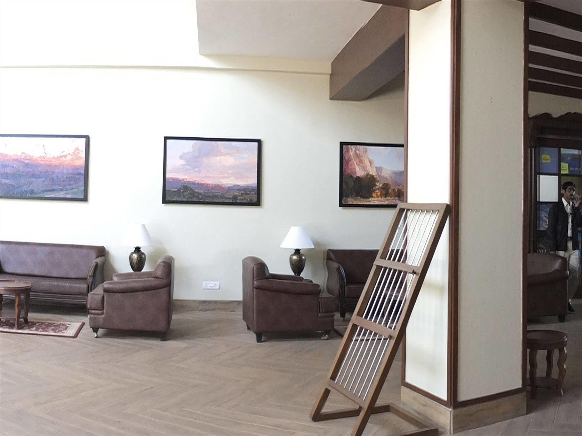 Club Mahindra Sherwood Mahābaleshwar Extérieur photo